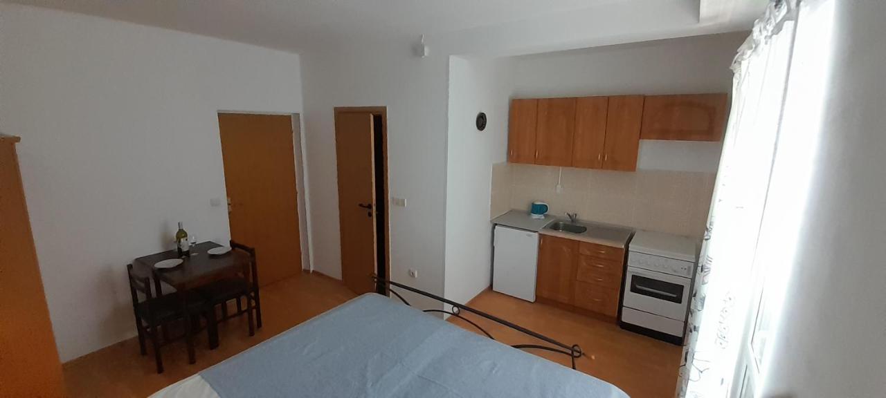 Apartmani Kljunak Zaton  Buitenkant foto
