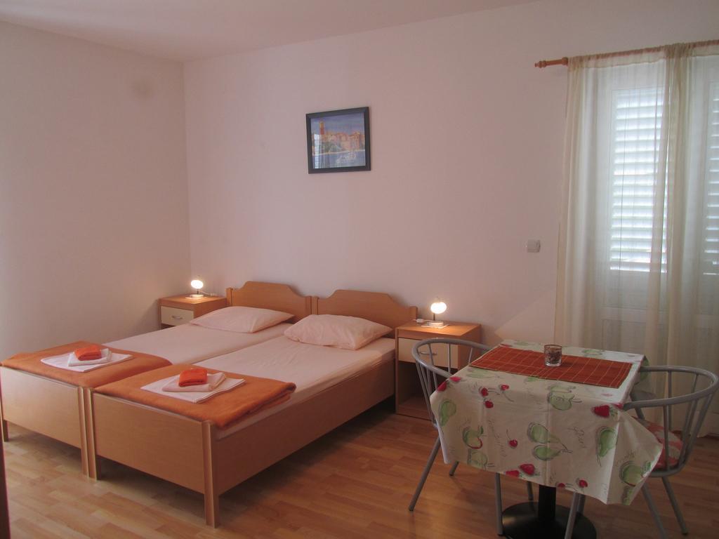 Apartmani Kljunak Zaton  Buitenkant foto