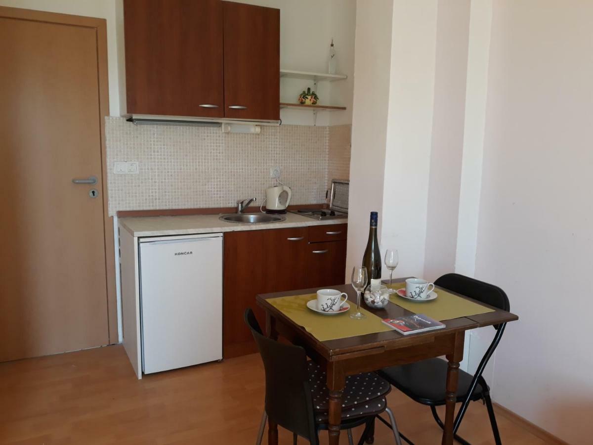 Apartmani Kljunak Zaton  Buitenkant foto